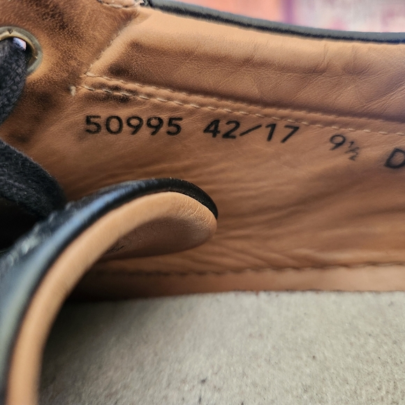 Allen Edmonds Derby Shoes 9.5 (2 pairs) - Picture 8 of 10